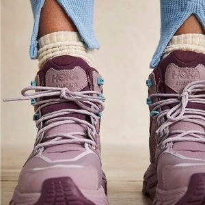 HOKA Anacapa Mid Sneakers Size 8 Worn Once